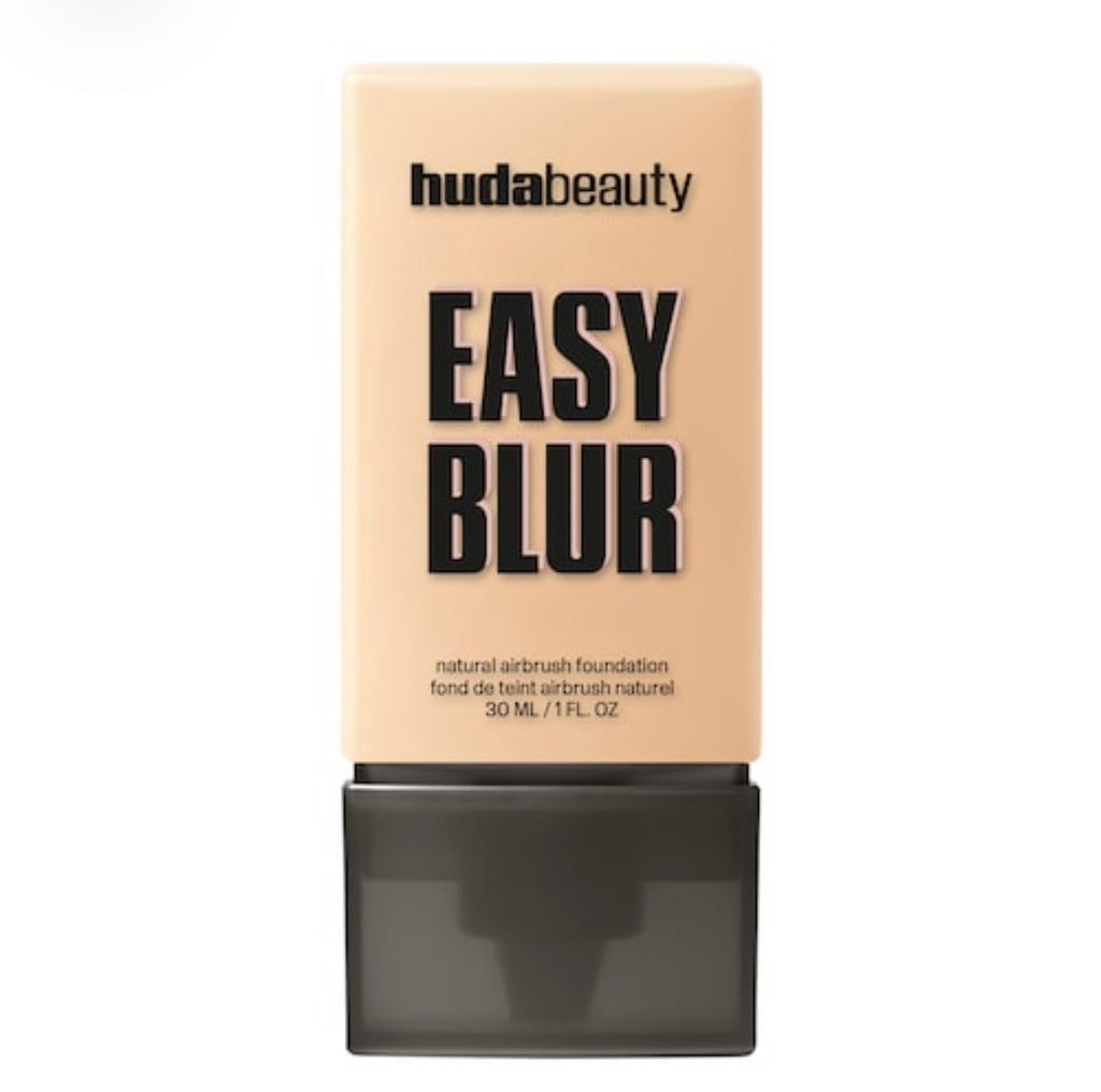 HUDA BEAUTY
Easy Blur Natural Airbrush Foundation - Fond de teint CASHEW 140